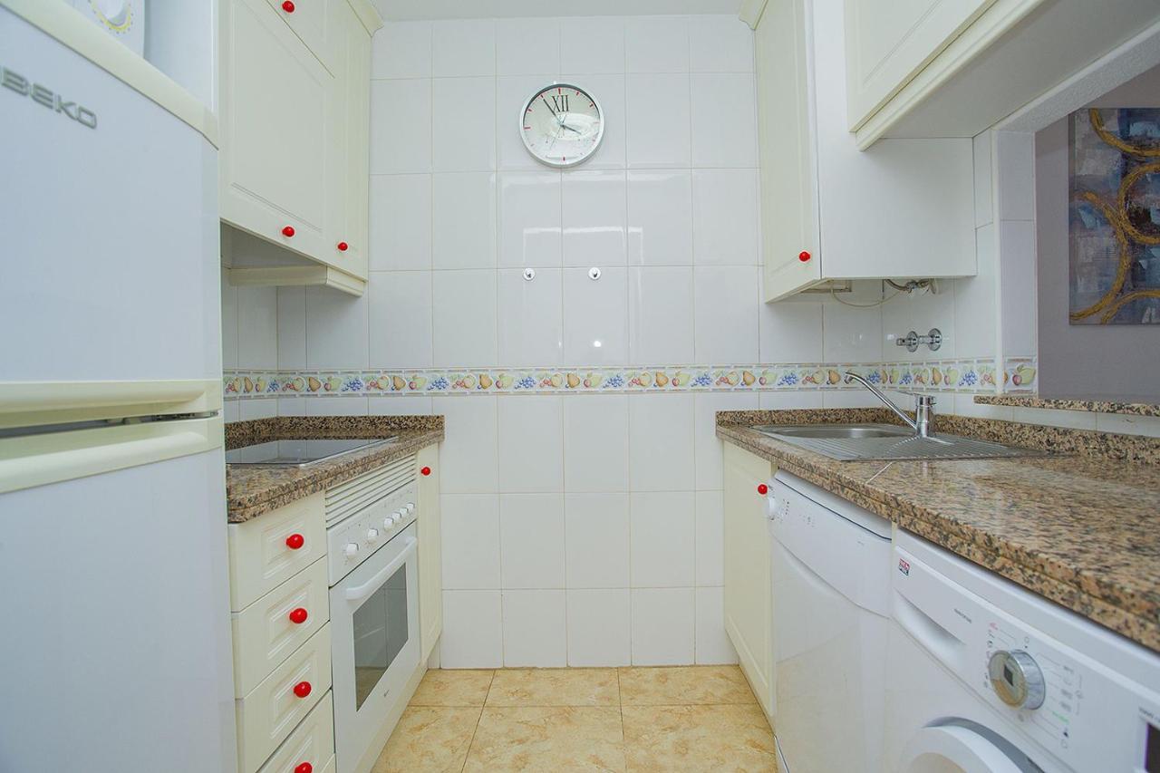 015 Torremar Nice Holiday - Alicante Holiday Torrevieja Bagian luar foto