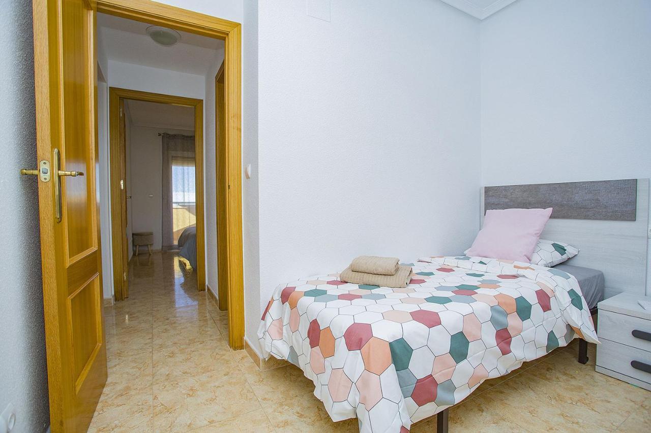 015 Torremar Nice Holiday - Alicante Holiday Torrevieja Bagian luar foto