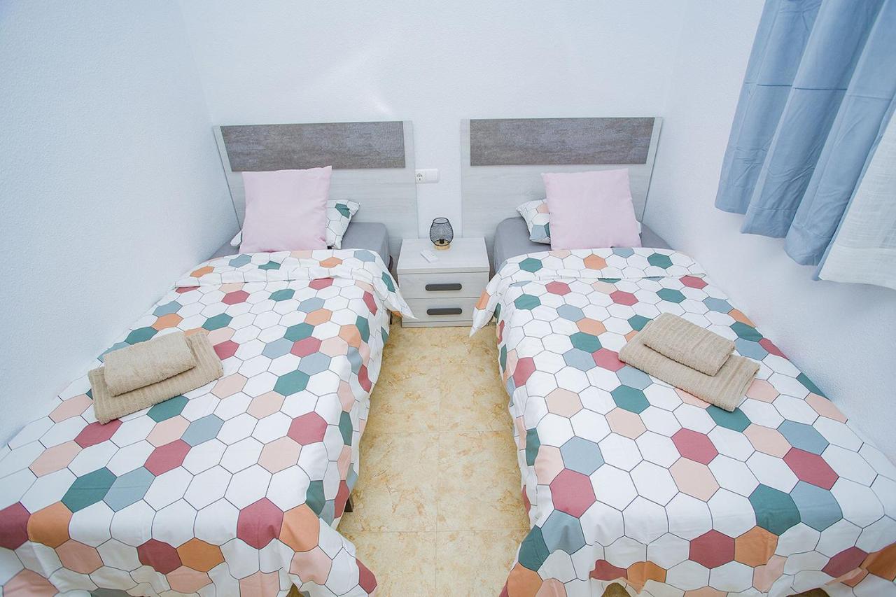 015 Torremar Nice Holiday - Alicante Holiday Torrevieja Bagian luar foto